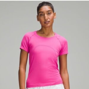 Lululemon Swiftly Tech Short Sleeve Shirt 2.0 *Race Length - Pink